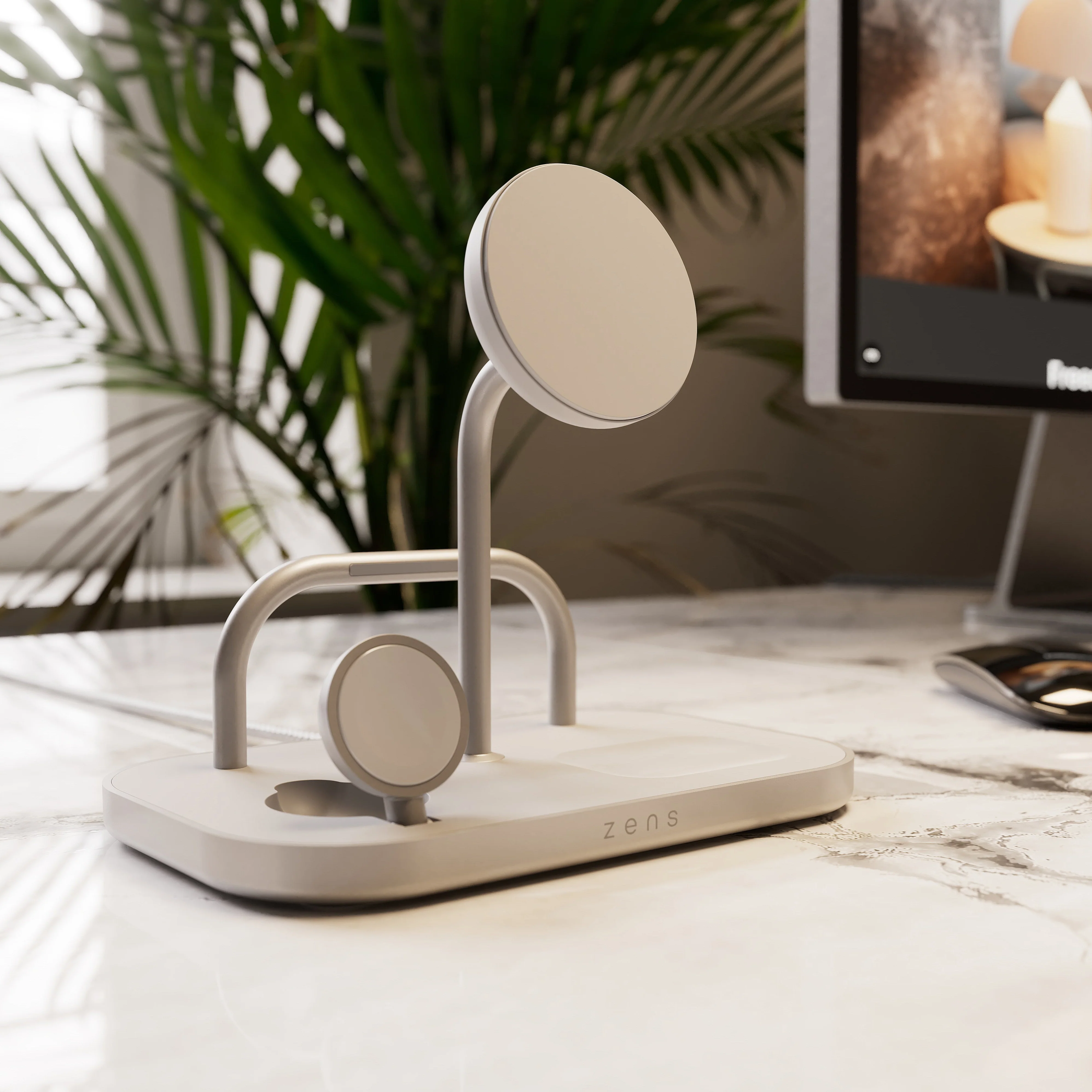 4-1 Wireless Charger - Image 6